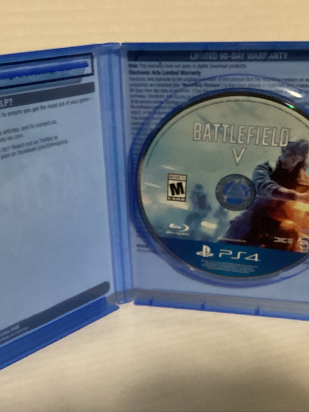 PS4 Battlefield V Deluxe Edition - Picture 3 of 5